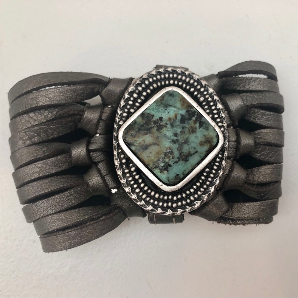 Leather bracelet